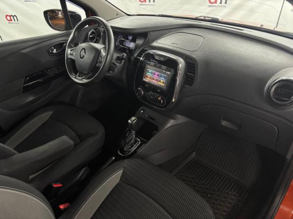 Renault Kaptur I с пробегом 2016 года, цена 1 299 000 рублей, 180000 км, внедорожник, Автокод Объявления