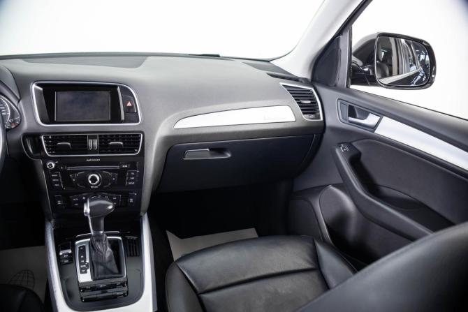 Audi Q5 I (8R) с пробегом 2016 года, цена 2 499 000 рублей, 138282 км, внедорожник, Автокод Объявления