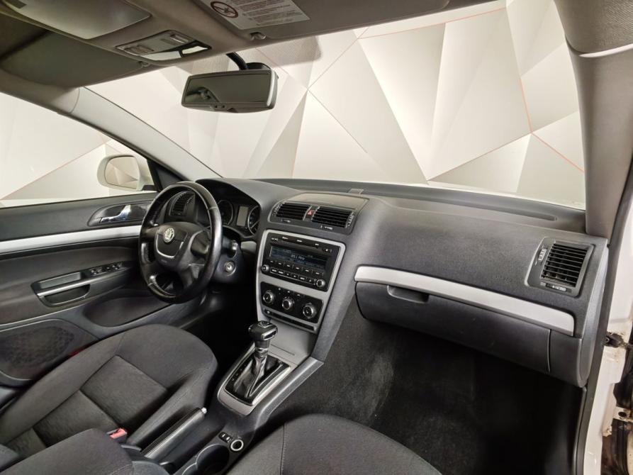 Skoda Octavia II (A5) Рестайлинг Москва  - изображение 12