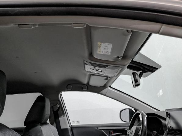 Toyota RAV4 V (XA50) с пробегом 2021 года, цена 2 750 000 рублей, 124300 км, внедорожник, Автокод Объявления