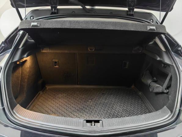 Opel Astra J Рестайлинг с пробегом 2012 года, цена 675 000 рублей, 218517 км, хэтчбек, Автокод Объявления