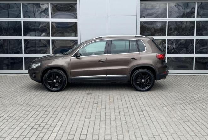 Volkswagen Tiguan I Рестайлинг с пробегом 2014 года, цена 1 450 000 рублей, 276932 км, внедорожник, Автокод Объявления