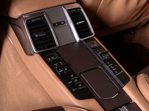 Porsche Panamera I Рестайлинг с пробегом 2015 года, цена 2 990 000 рублей, 152000 км, лифтбек, Автокод Объявления