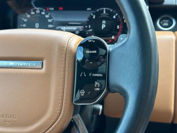 Land Rover Range Rover IV Рестайлинг с пробегом 2019 года, цена 6 380 000 рублей, 183775 км, внедорожник, Автокод Объявления