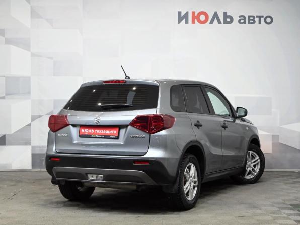 Suzuki Vitara II Рестайлинг с пробегом 2021 года, цена 1 350 000 рублей, 247546 км, внедорожник, Автокод Объявления