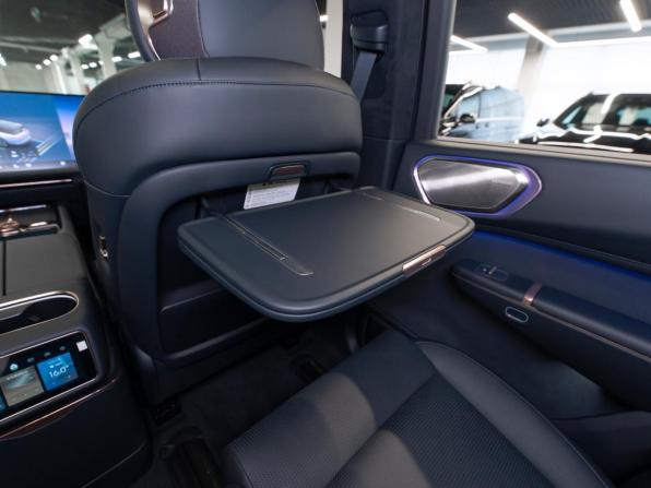 Lynk &amp; Co 900 с пробегом 2025 года, цена 7 800 000 рублей, 25 км, внедорожник, Автокод Объявления