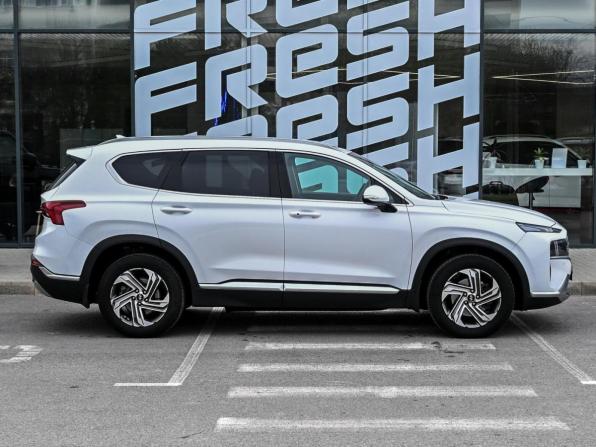 Hyundai Santa Fe IV Рестайлинг с пробегом 2021 года, цена 3 469 000 рублей, 125369 км, внедорожник, Автокод Объявления
