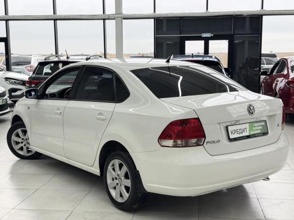 Volkswagen Polo V с пробегом 2013 года, цена 849 000 рублей, 211534 км, седан, Автокод Объявления
