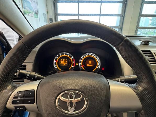 Toyota Corolla X (E140 E150) Рестайлинг с пробегом 2012 года, цена 1 495 000 рублей, 148559 км, седан, Автокод Объявления