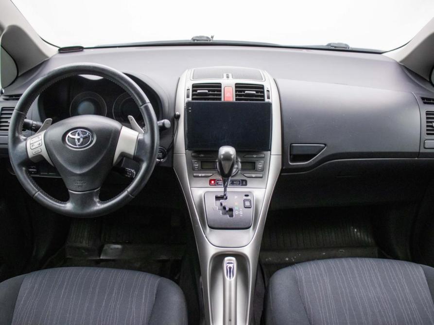Toyota Auris I Москва  - изображение 13