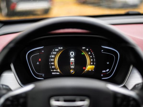 Geely Coolray I с пробегом 2022 года, цена 1 699 000 рублей, 55155 км, внедорожник, Автокод Объявления