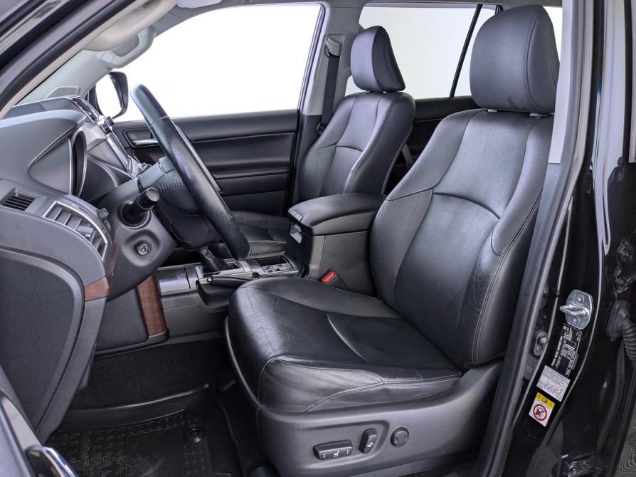 Toyota Land Cruiser Prado 150 Series Рестайлинг 1 Москва  - изображение 19