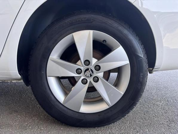 Skoda Fabia II Рестайлинг с пробегом 2014 года, цена 699 900 рублей, 167685 км, универсал, Автокод Объявления
