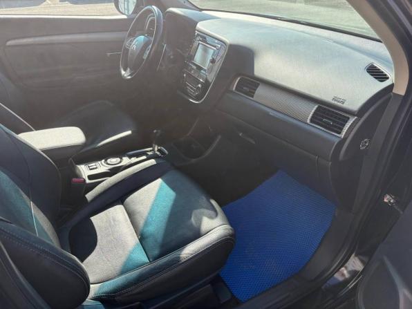 Mitsubishi Outlander III с пробегом 2013 года, цена 1 260 000 рублей, 220000 км, внедорожник, Автокод Объявления