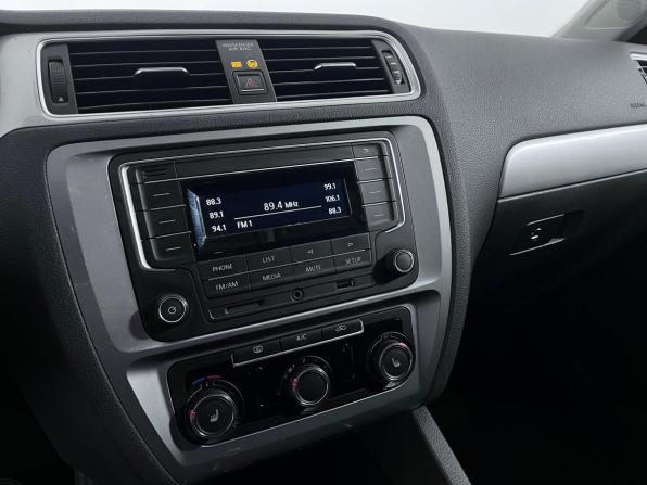 Volkswagen Jetta VI Рестайлинг с пробегом 2017 года, цена 1 299 000 рублей, 119950 км, седан, Автокод Объявления