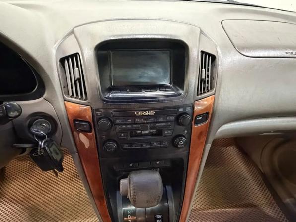 Lexus RX I с пробегом 1999 года, цена 528 000 рублей, 300000 км, внедорожник, Автокод Объявления