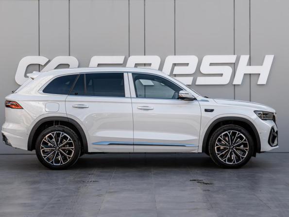 Geely Monjaro I Рестайлинг 2 с пробегом 2026 года, цена 4 130 000 рублей, 23 км, внедорожник, Автокод Объявления