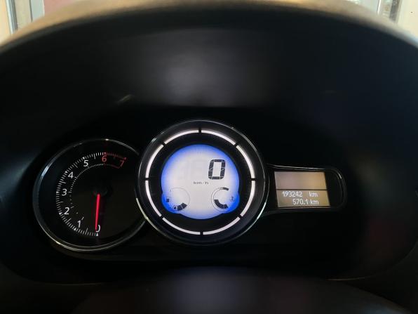 Renault Fluence I Рестайлинг с пробегом 2014 года, цена 650 000 рублей, 193241 км, седан, Автокод Объявления