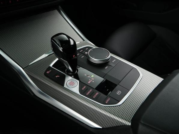 BMW 3 серии VII (G2x) с пробегом 2021 года, цена 4 149 046 рублей, 69886 км, универсал, Автокод Объявления