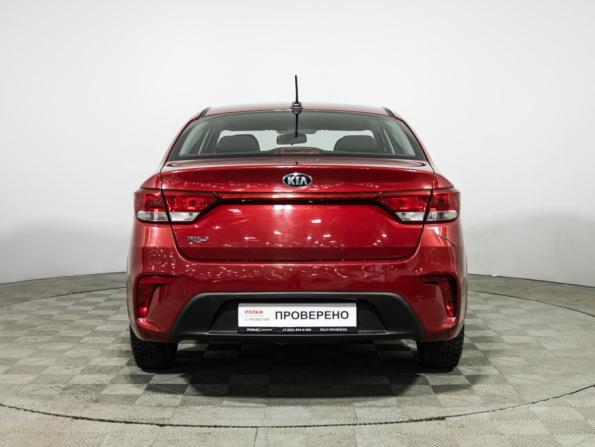 Kia Rio IV с пробегом 2018 года, цена 1 399 585 рублей, 56250 км, седан, Автокод Объявления
