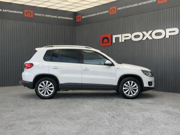 Volkswagen Tiguan I Рестайлинг с пробегом 2016 года, цена 1 550 000 рублей, 155217 км, внедорожник, Автокод Объявления