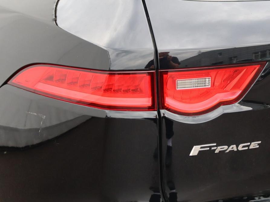 Jaguar F-Pace I Москва  - изображение 24
