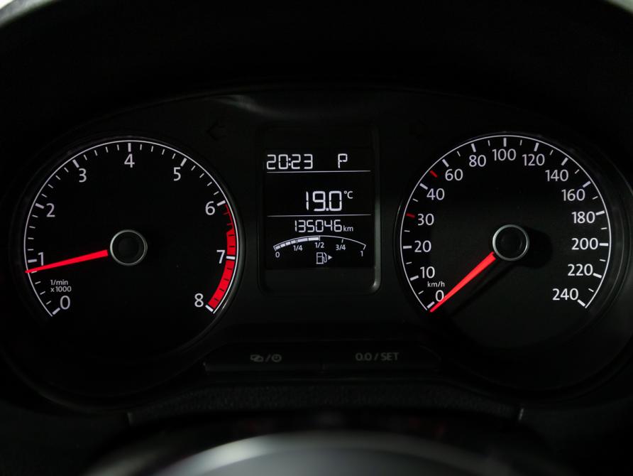 Volkswagen Polo V Рестайлинг Санкт-Петербург  - изображение 12