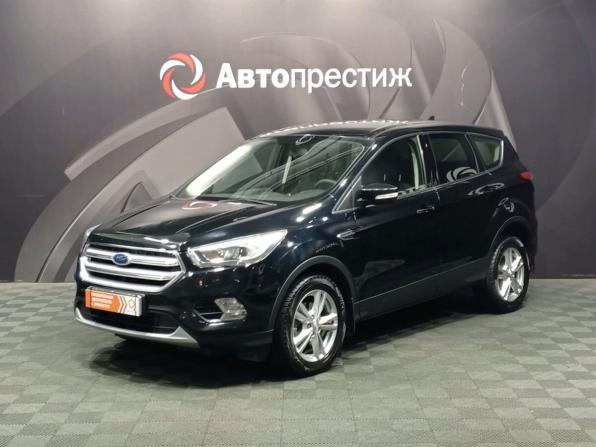 Ford Kuga II Рестайлинг с пробегом 2017 года, цена 1 480 000 рублей, 196000 км, внедорожник, Автокод Объявления