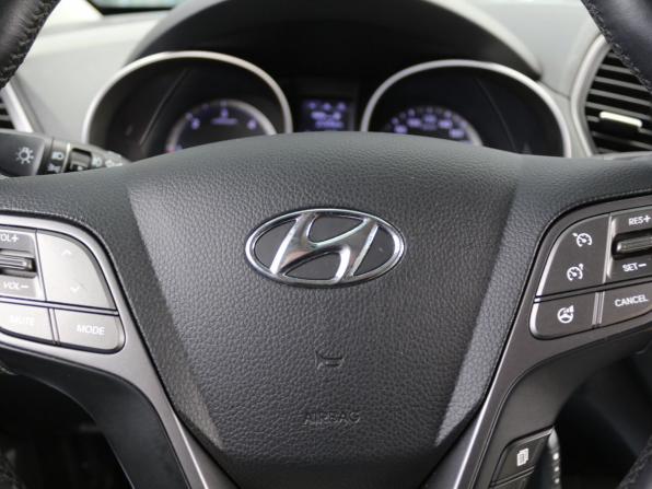 Hyundai Santa Fe III с пробегом 2013 года, цена 1 590 000 рублей, 181490 км, внедорожник, Автокод Объявления
