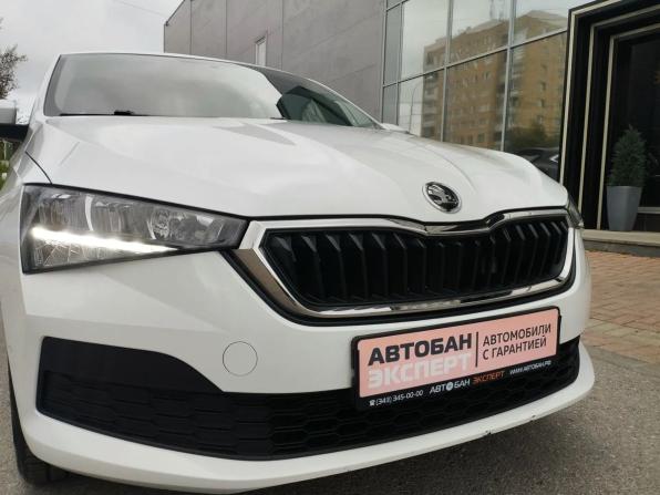 Skoda Rapid II с пробегом 2020 года, цена 1 555 000 рублей, 70161 км, лифтбек, Автокод Объявления