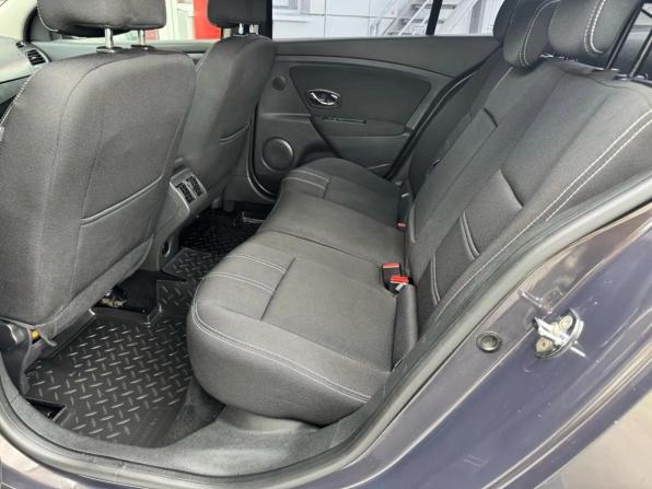 Renault Fluence I Рестайлинг с пробегом 2013 года, цена 773 015 рублей, 148722 км, седан, Автокод Объявления