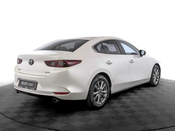 Mazda 3 IV (BP) с пробегом 2019 года, цена 1 935 000 рублей, 87602 км, седан, Автокод Объявления