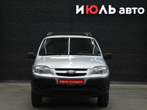 Chevrolet Niva I Рестайлинг с пробегом 2011 года, цена 510 000 рублей, 134358 км, внедорожник, Автокод Объявления