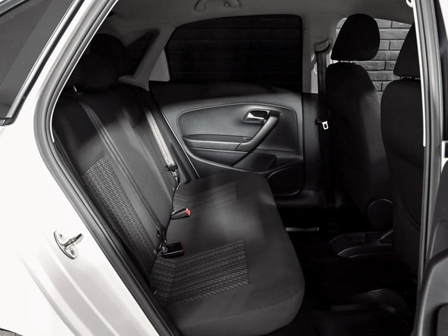 Volkswagen Polo V Рестайлинг Екатеринбург  - изображение 18