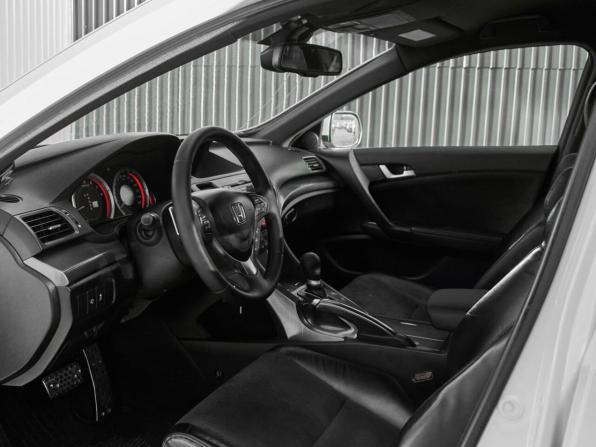 Honda Accord VIII Рестайлинг с пробегом 2011 года, цена 1 400 000 рублей, 200699 км, седан, Автокод Объявления