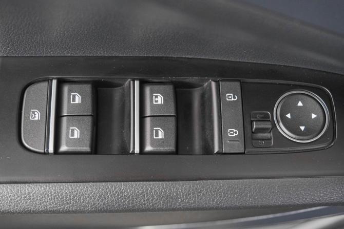 Kia Soul III с пробегом 2021 года, цена 1 919 000 рублей, 45000 км, хэтчбек, Автокод Объявления