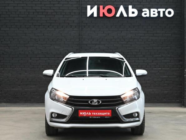 Lada (ВАЗ) Vesta I с пробегом 2020 года, цена 1 200 000 рублей, 102301 км, универсал, Автокод Объявления