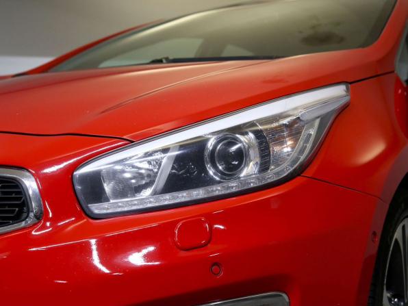 Kia Ceed II Рестайлинг с пробегом 2016 года, цена 1 090 000 рублей, 130381 км, хэтчбек, Автокод Объявления