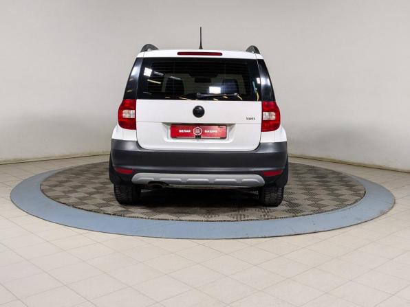 Skoda Yeti I с пробегом 2013 года, цена 799 900 рублей, 200000 км, внедорожник, Автокод Объявления