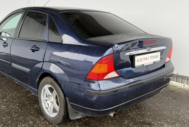 Ford Focus I Рестайлинг с пробегом 2002 года, цена 250 000 рублей, 276168 км, седан, Автокод Объявления