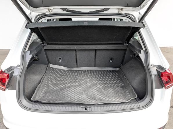 Volkswagen Tiguan II с пробегом 2017 года, цена 1 850 000 рублей, 182181 км, внедорожник, Автокод Объявления