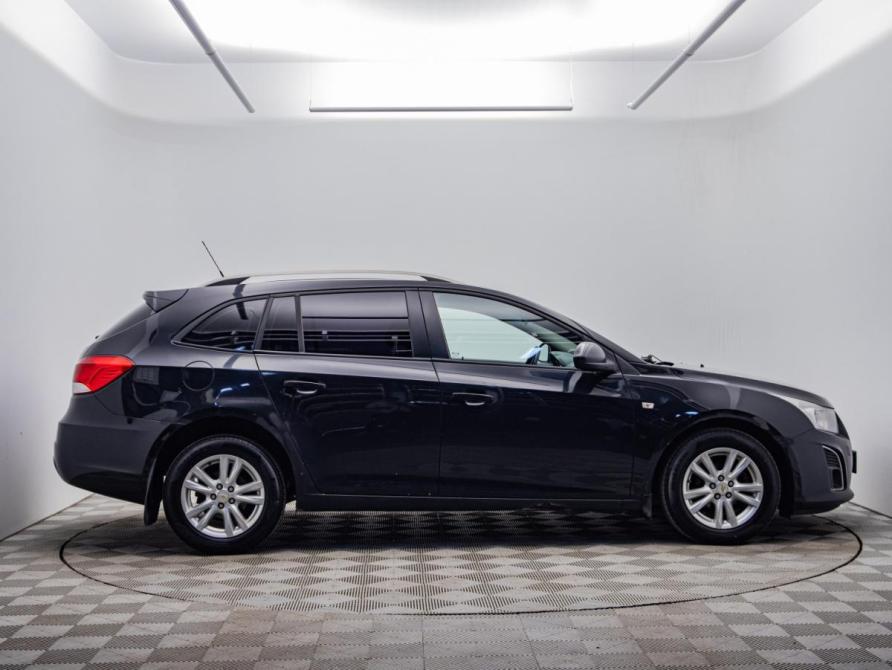 Chevrolet Cruze I Рестайлинг Москва  - изображение 4