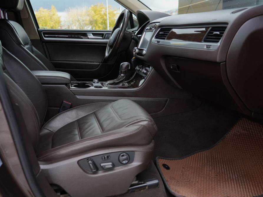 Volkswagen Touareg II Новосибирск  - изображение 20