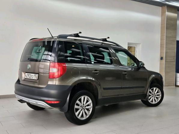 Skoda Yeti I с пробегом 2013 года, цена 740 000 рублей, 193123 км, внедорожник, Автокод Объявления