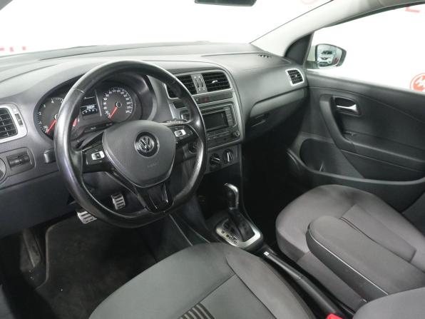 Volkswagen Polo V Рестайлинг с пробегом 2016 года, цена 1 070 000 рублей, 166699 км, седан, Автокод Объявления