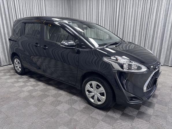 Toyota Sienta II Рестайлинг с пробегом 2020 года, цена 1 450 000 рублей, 148197 км, компактвэн, Автокод Объявления