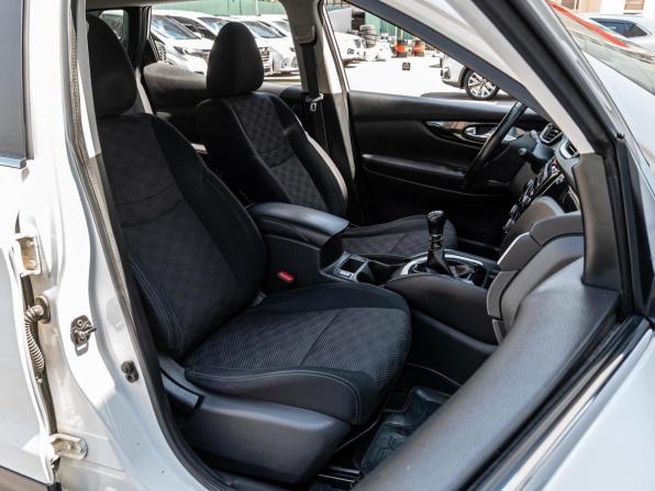 Nissan Qashqai II с пробегом 2017 года, цена 1 470 000 рублей, 148261 км, внедорожник, Автокод Объявления