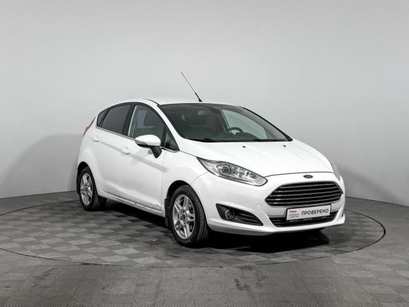 Ford Fiesta Mk6 Рестайлинг с пробегом 2016 года, цена 845 000 рублей, 142060 км, хэтчбек, Автокод Объявления