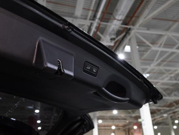 Kia Carnival IV с пробегом 2023 года, цена 4 899 990 рублей, 35229 км, минивэн, Автокод Объявления
