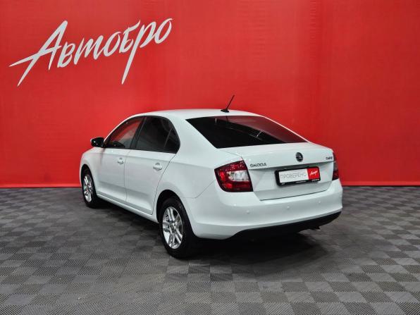 Skoda Rapid I Рестайлинг с пробегом 2018 года, цена 1 135 000 рублей, 84646 км, лифтбек, Автокод Объявления